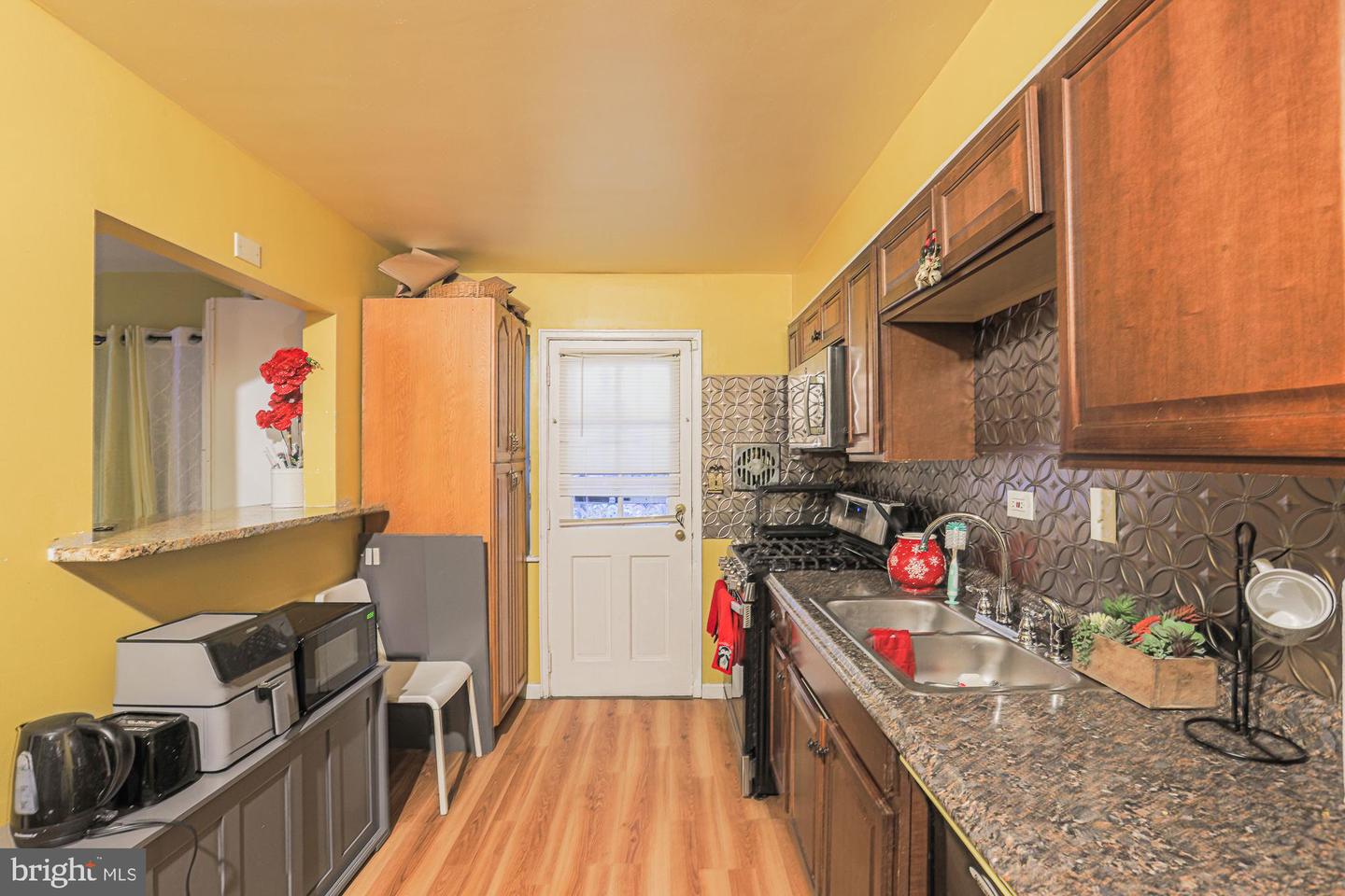 1800 Burnwood Rd Property Photo 16