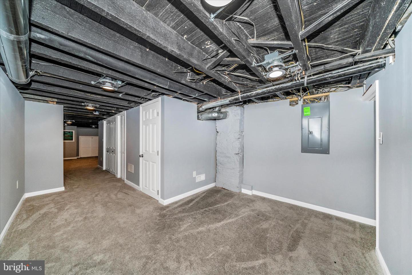 2224 W Fayette St Property Photo 22