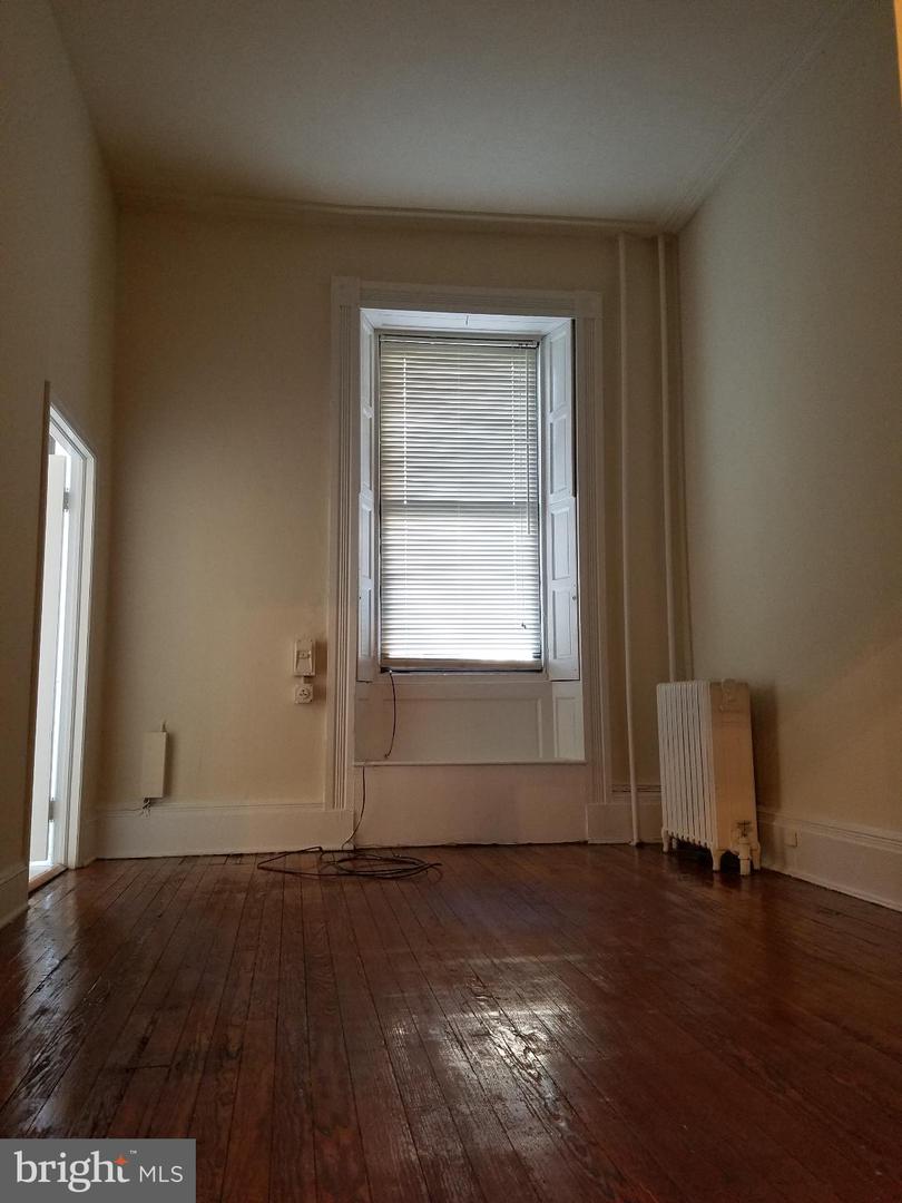 18 W Franklin St Property Photo 27