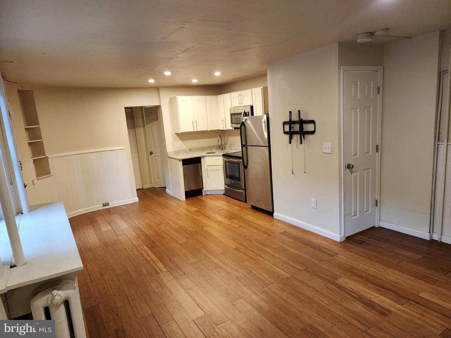 18 W Franklin St Property Photo 53