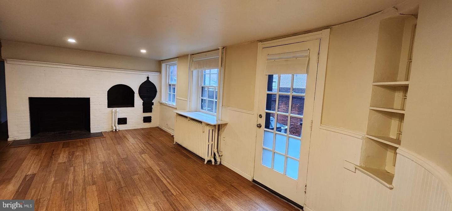 18 W Franklin St Property Photo 57