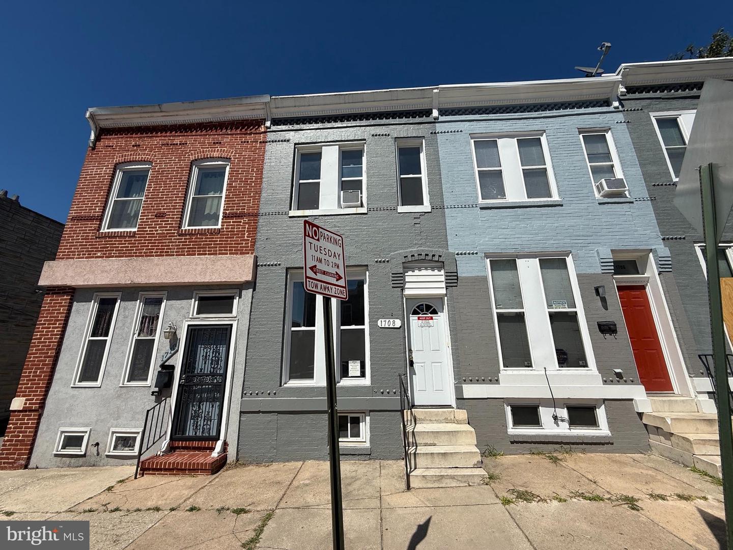 1708 LORMAN ST