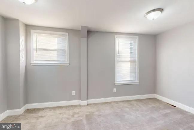 3325 Ravenwood Ave Property Photo 8