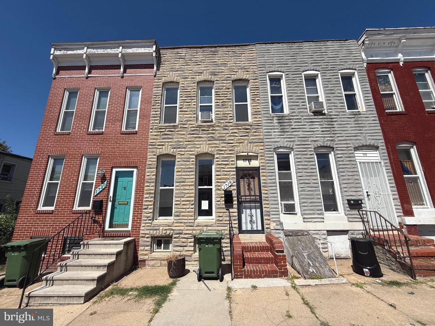 1718 Lorman St Property Photo 1