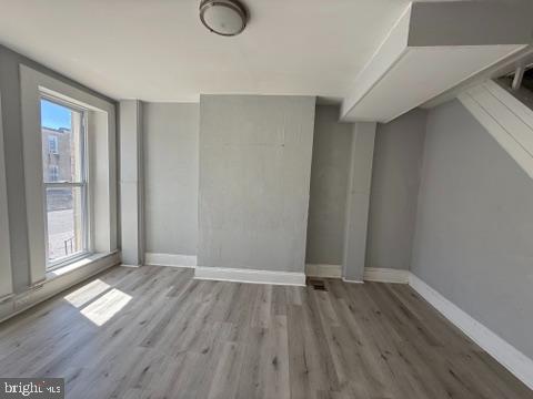 1718 Lorman St Property Photo 4