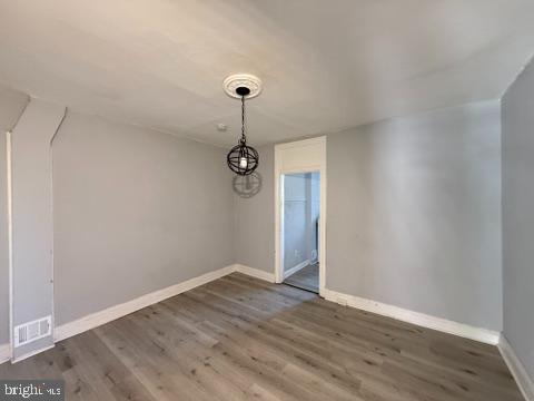1718 Lorman St Property Photo 5