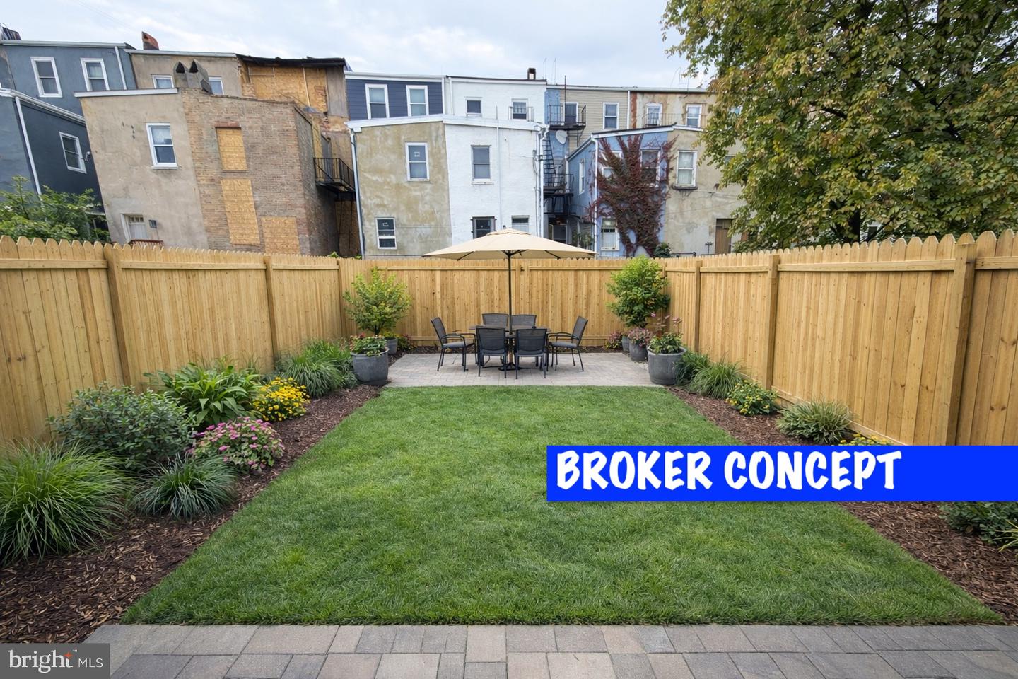 2023 Etting St Property Photo 5