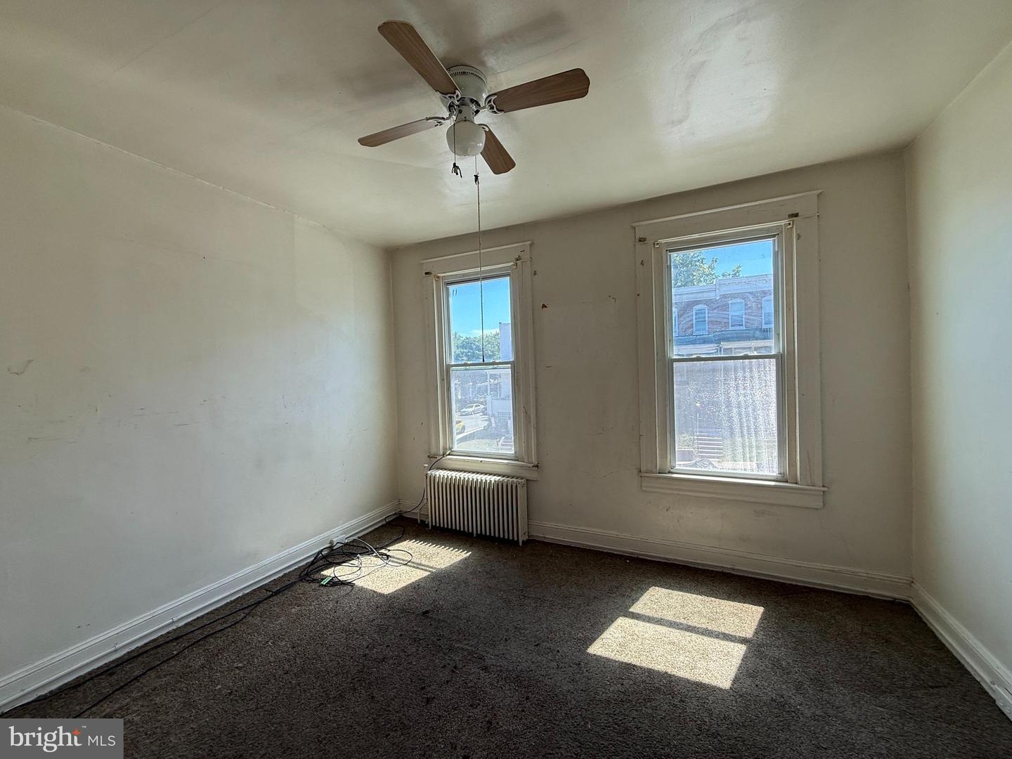 2706 Winchester St Property Photo 6