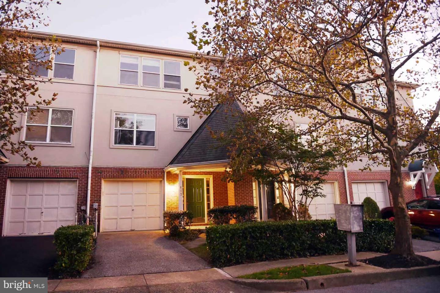 417 Chadford Rd Property Photo 1