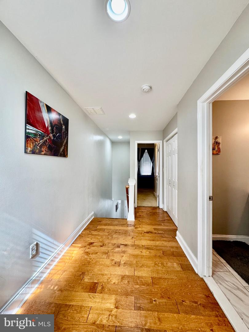 1019 W Fayette St Property Photo 20