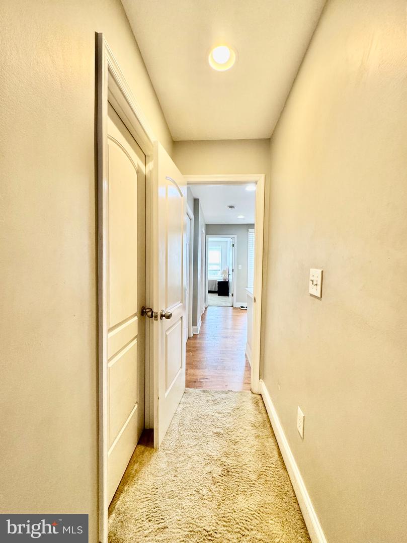 1019 W Fayette St Property Photo 23