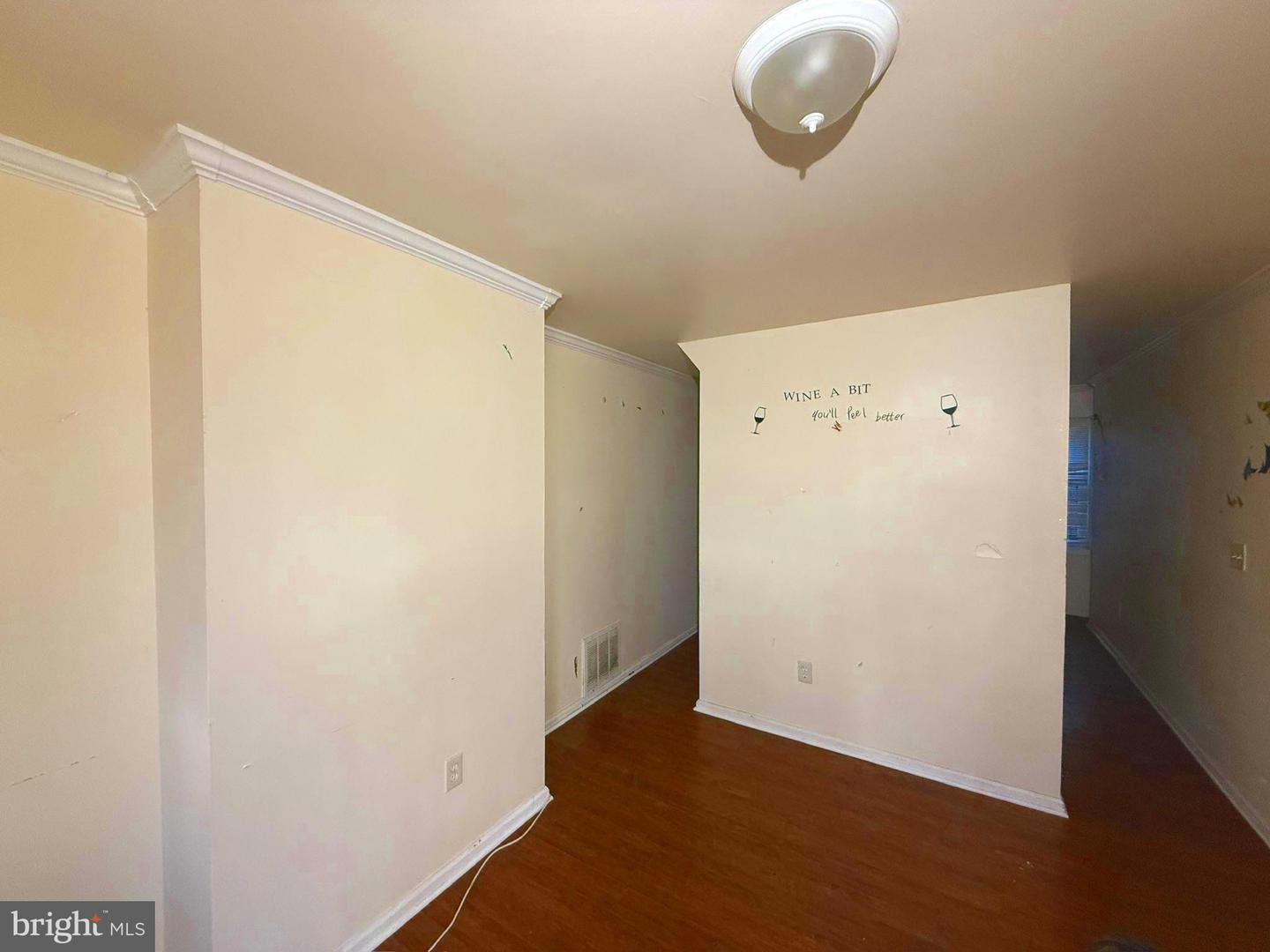 340 S Calhoun St Property Photo 2