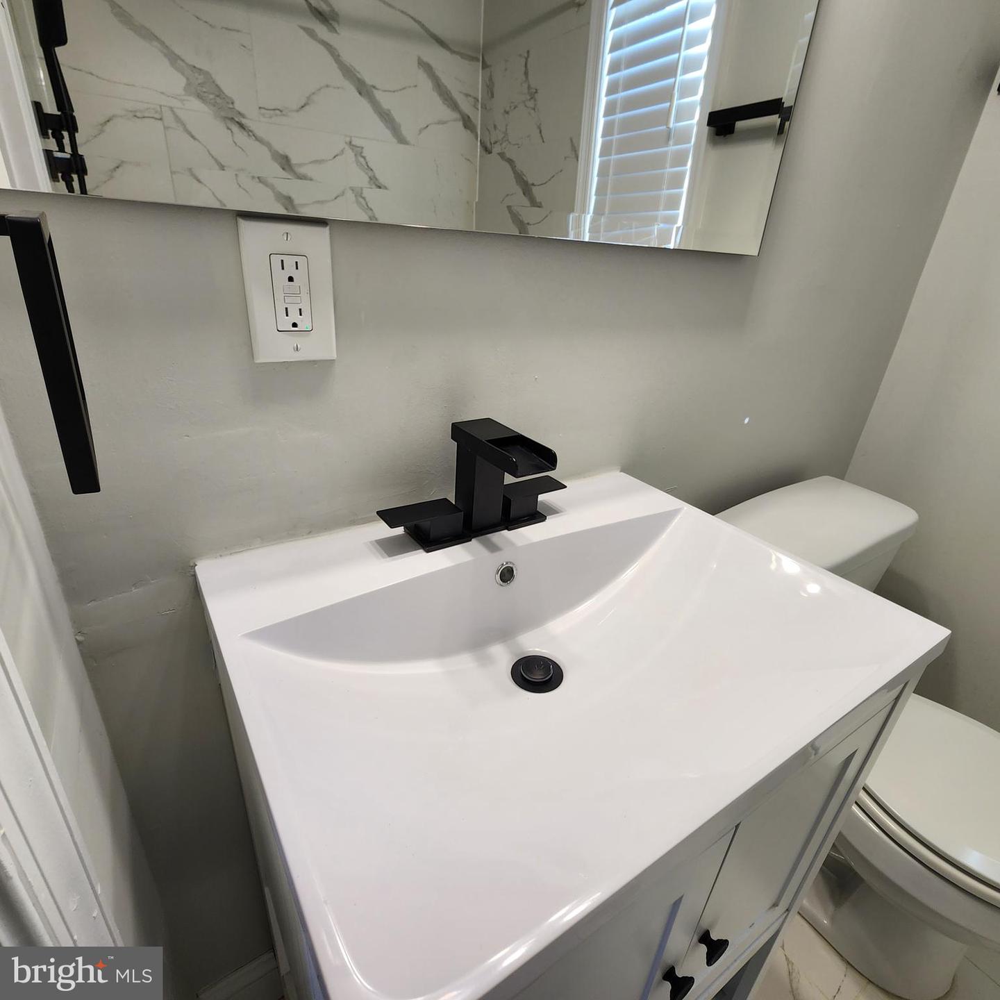 4135 The Alameda Property Photo 10