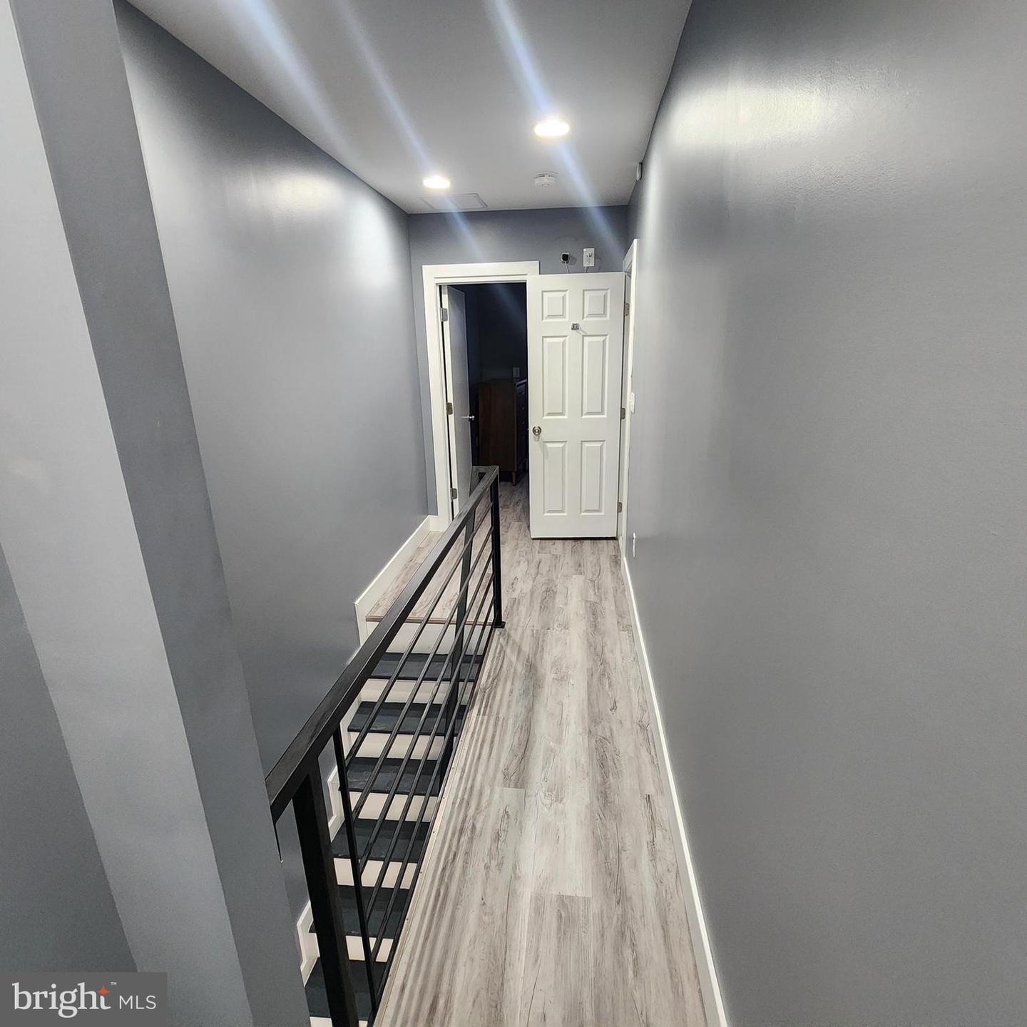 2751 Fenwick Ave Property Photo 12