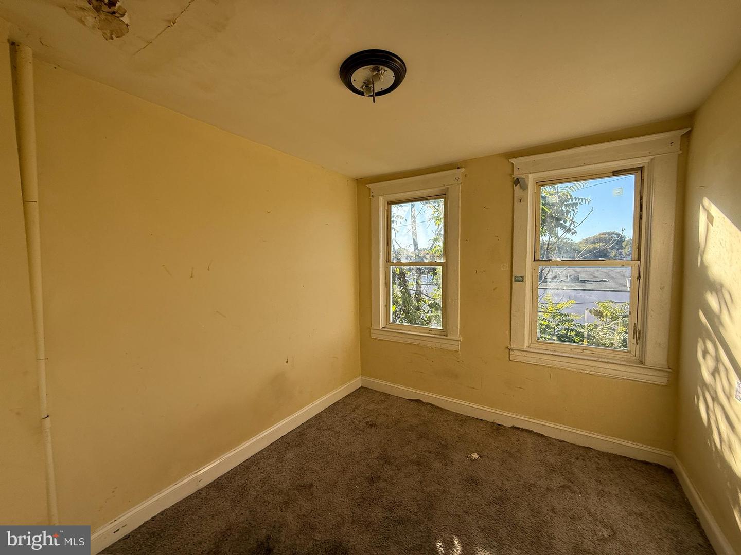 408 S Bentalou St Property Photo 9