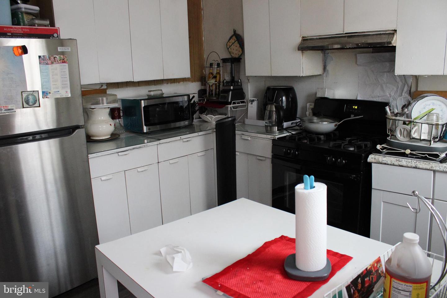 3144 Ravenwood Ave Property Photo 8