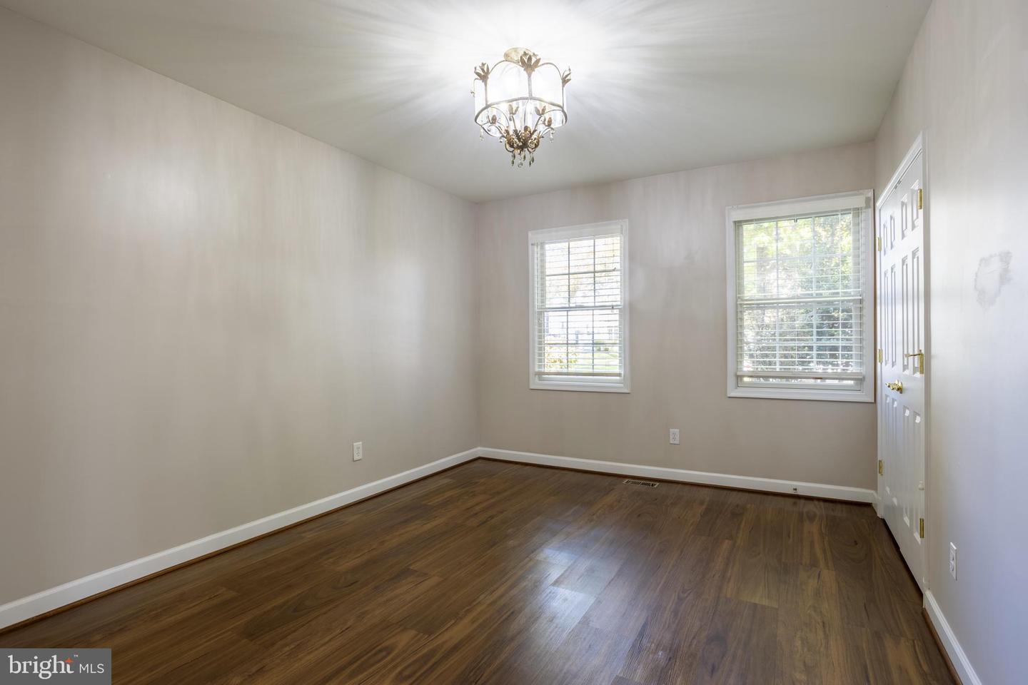 3306 Labyrinth Rd Property Photo 24