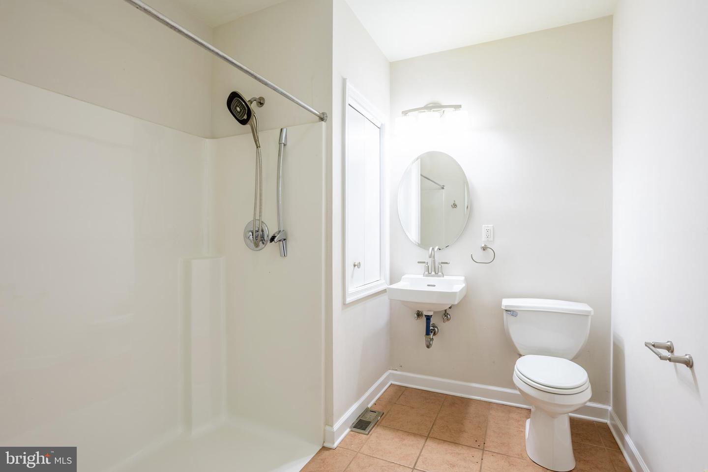 3306 Labyrinth Rd Property Photo 25
