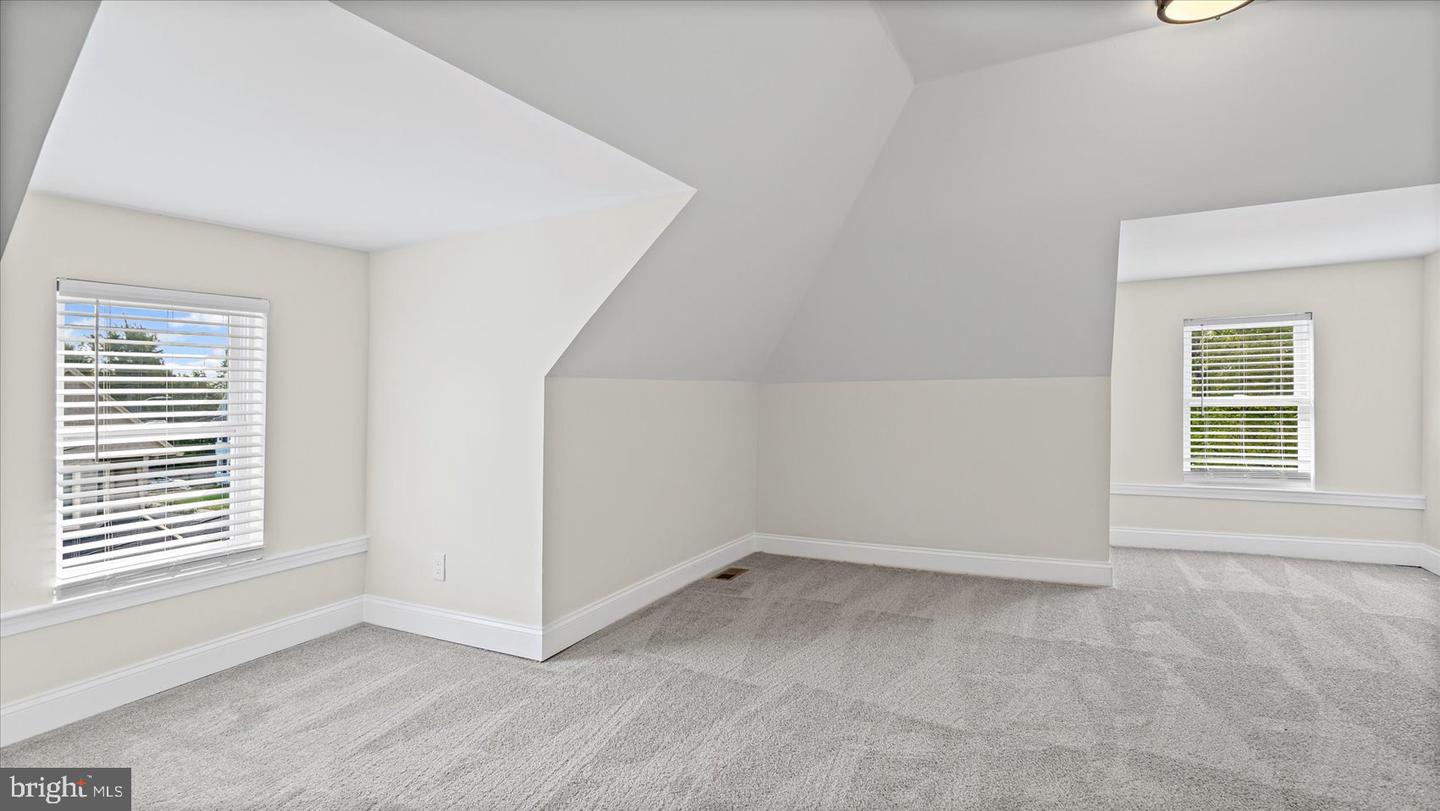 5300 Greenhill Ave Property Photo 34