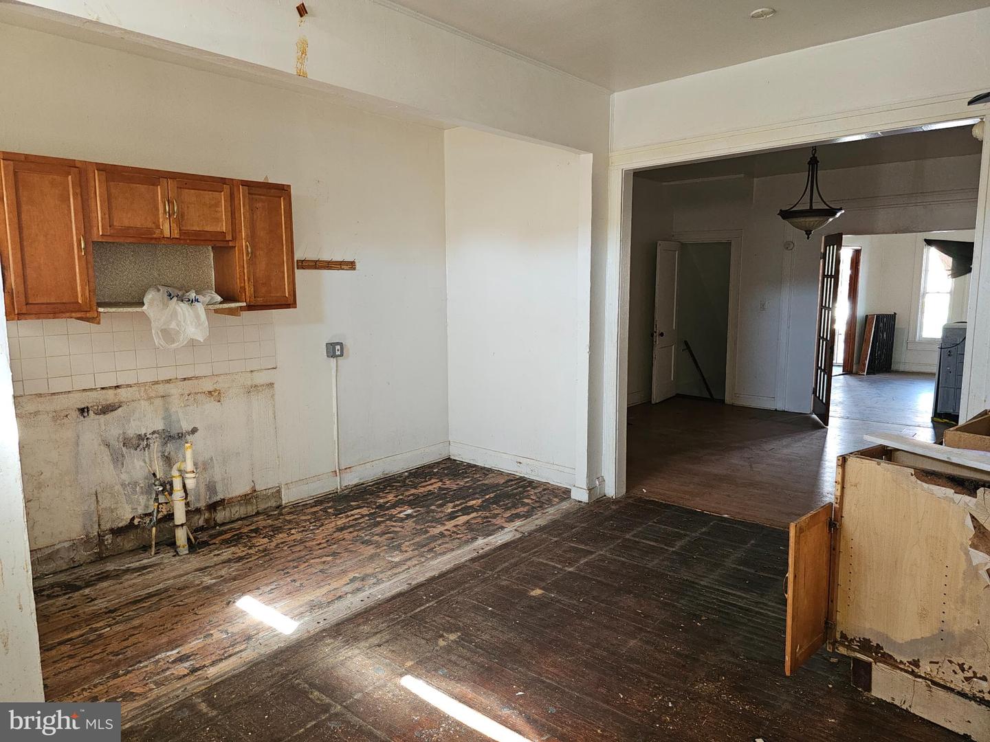 3239 Dudley Ave Property Photo 15