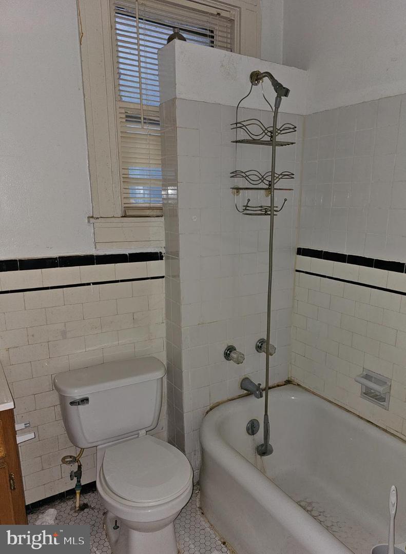 3239 Dudley Ave Property Photo 22