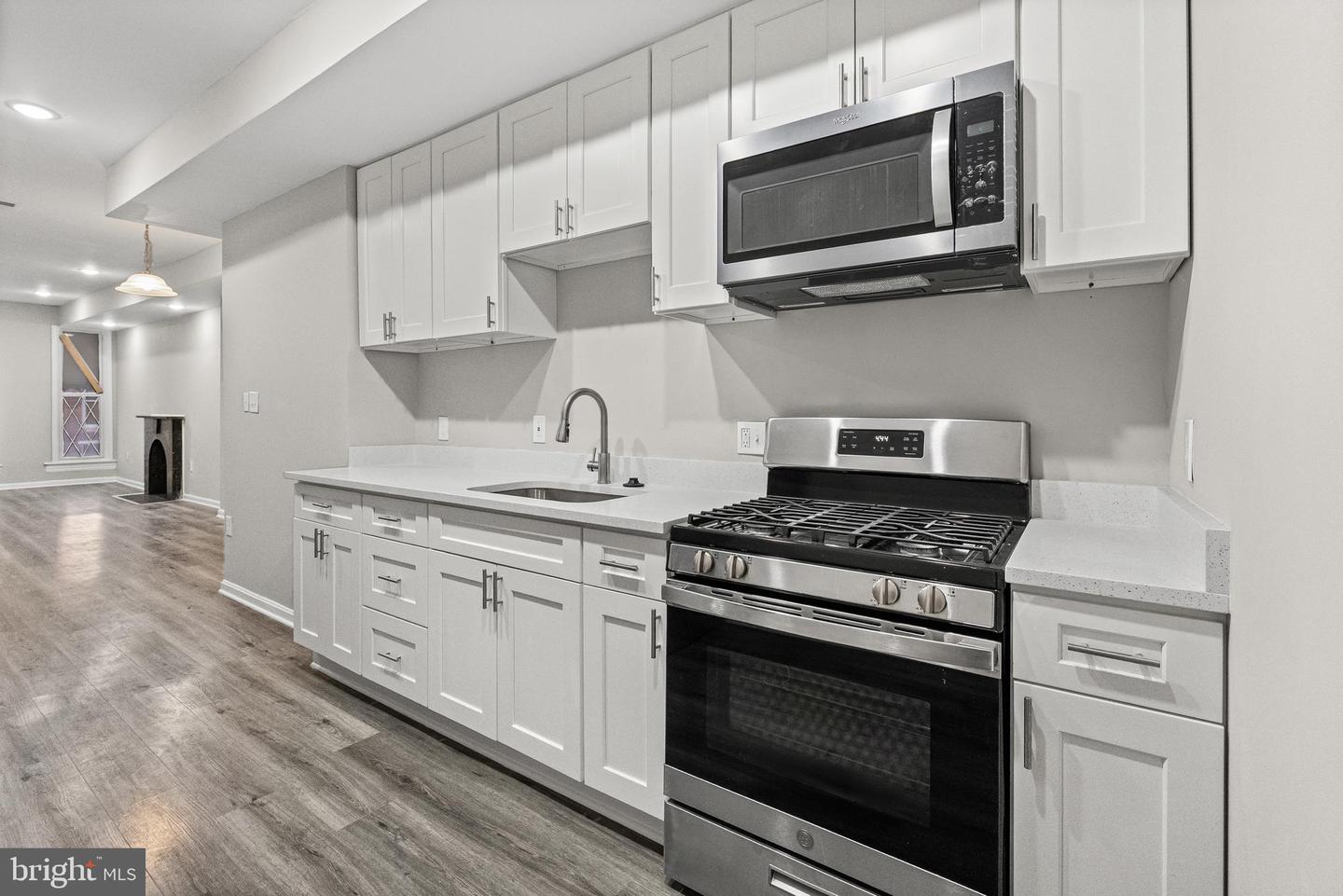 1807 E Federal St Property Photo 8