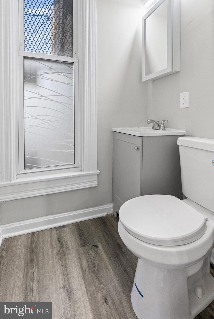 1807 E Federal St Property Photo 12