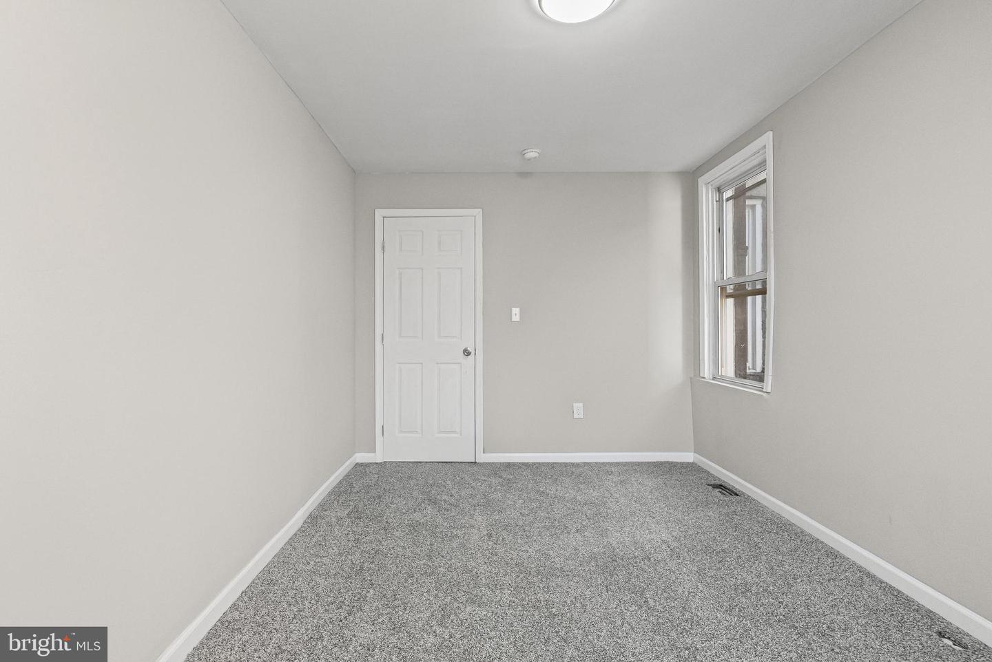 1807 E Federal St Property Photo 15