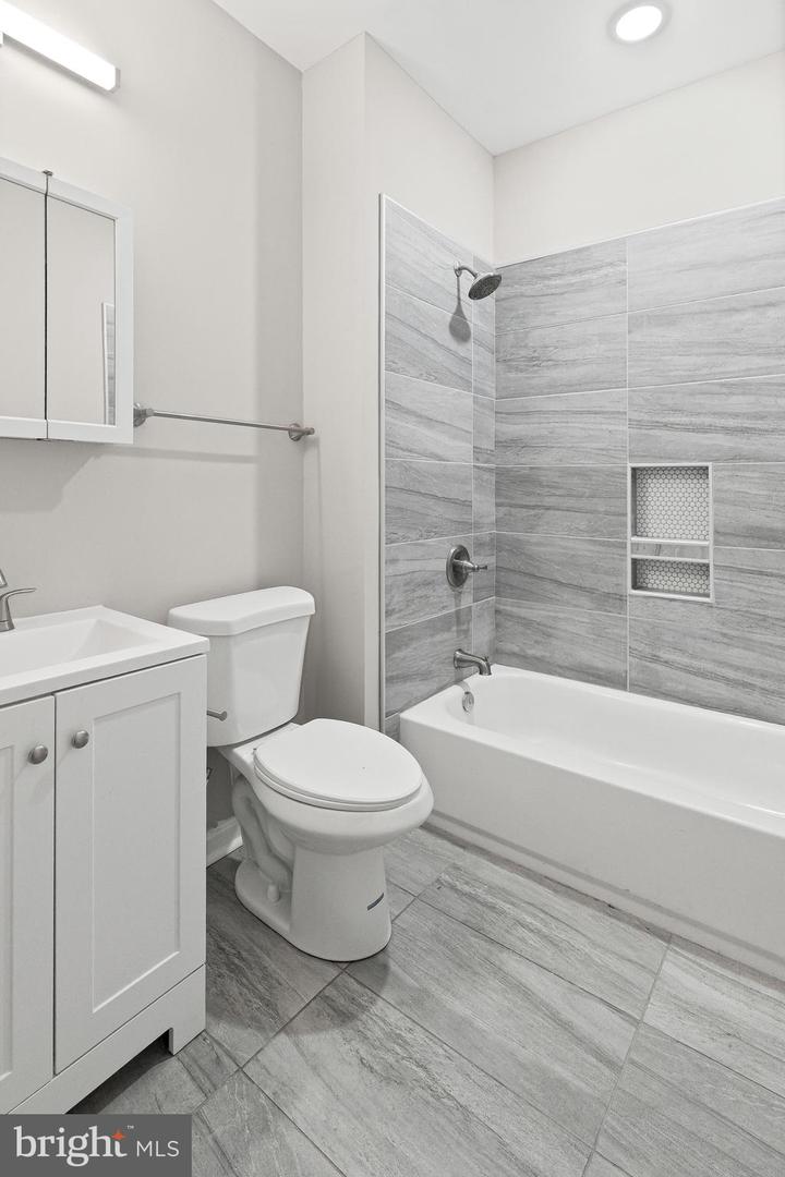 1807 E Federal St Property Photo 19