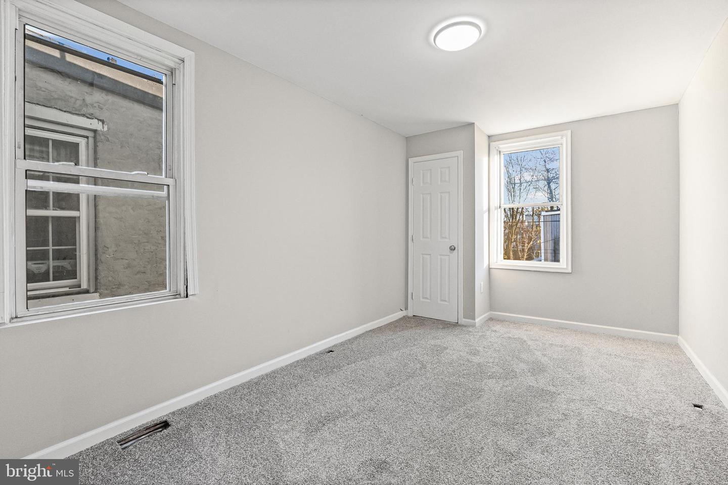 1807 E Federal St Property Photo 23