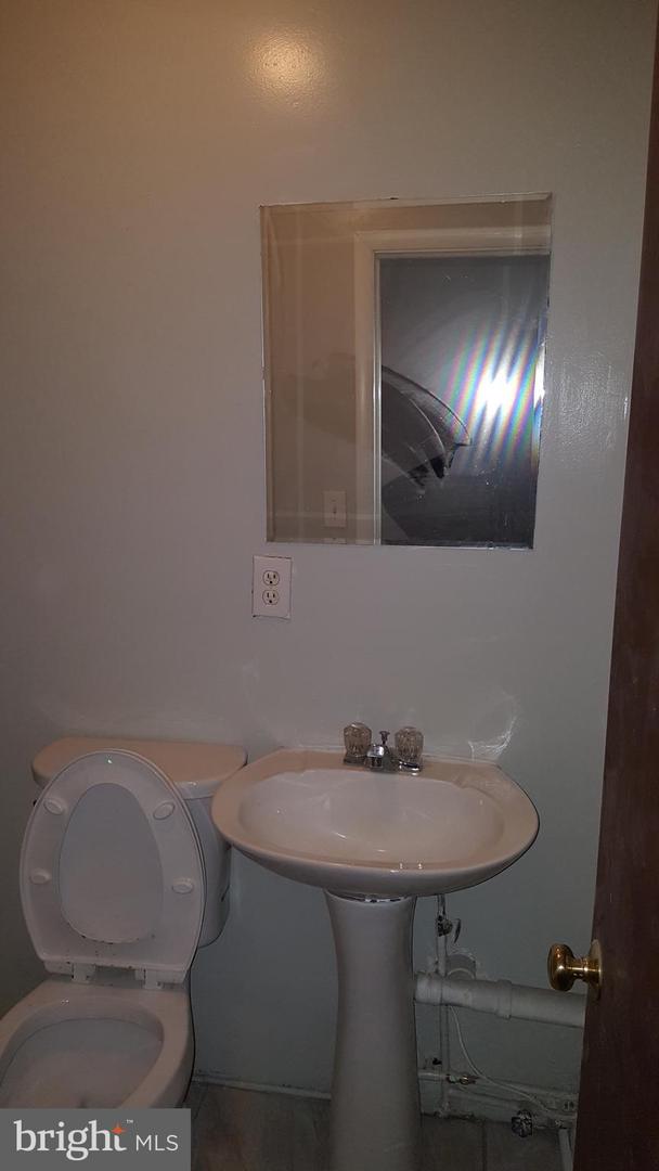 624 Stirling St Property Photo 22