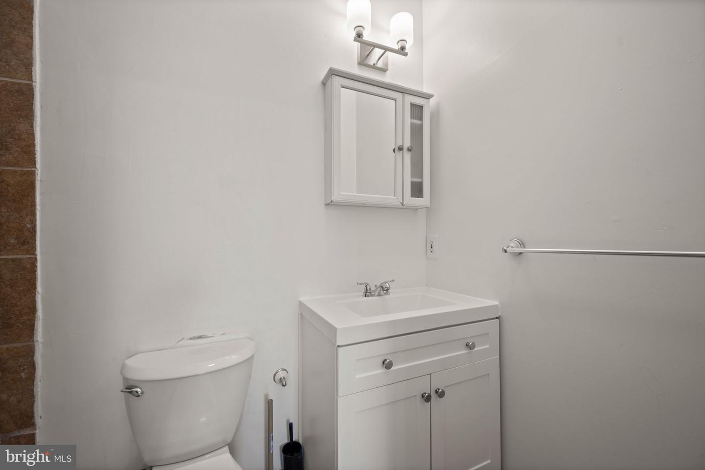 2422 Madison Ave #1 Property Photo 8