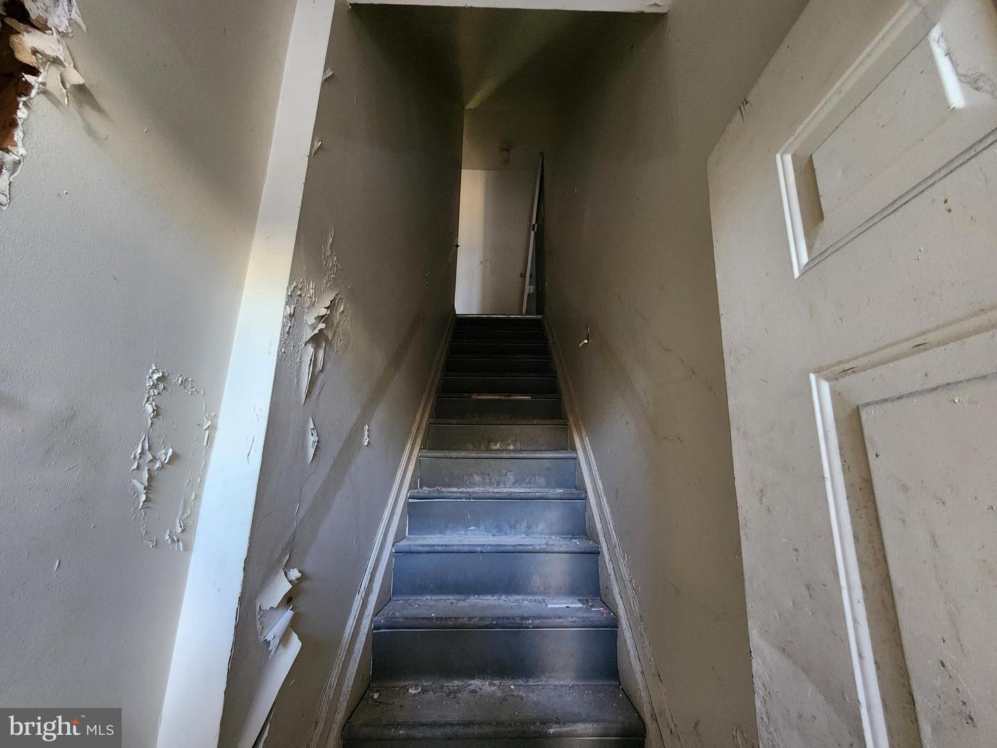 1627 Mosher St Property Photo 9