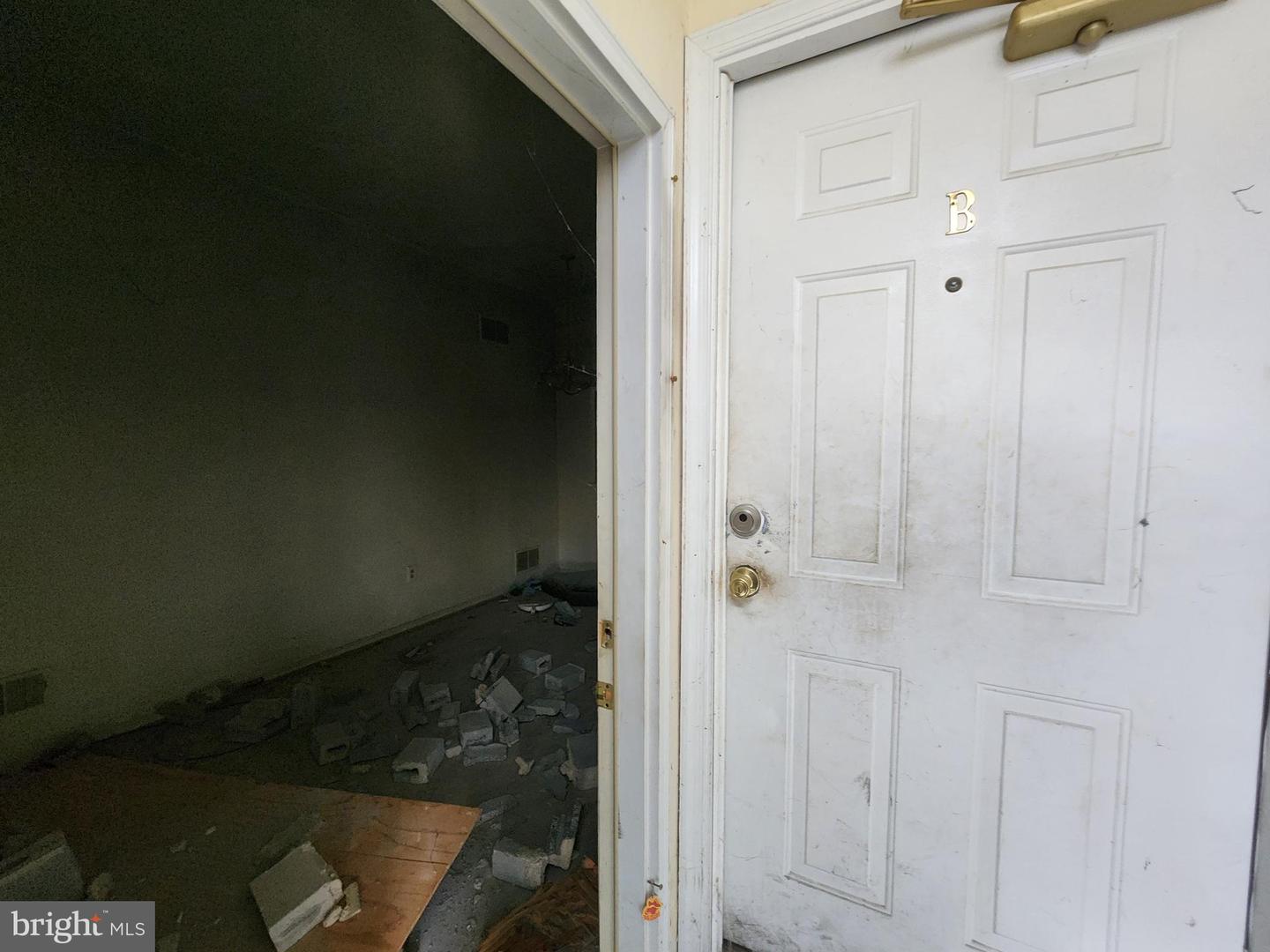 922 Calhoun St Property Photo 3