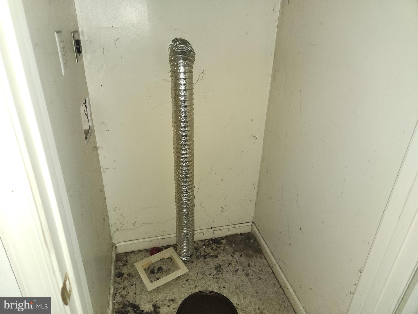 922 Calhoun St Property Photo 7