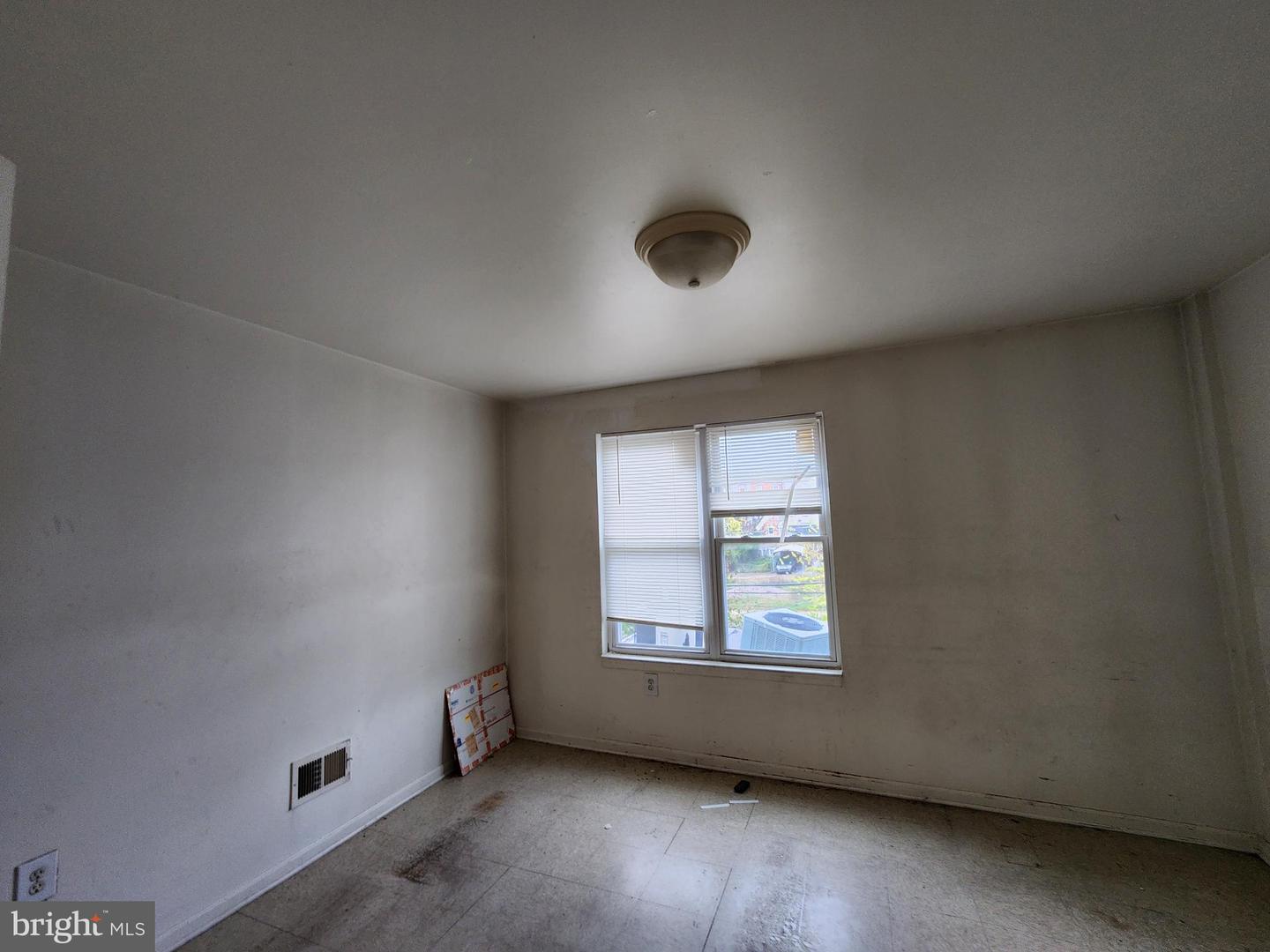922 Calhoun St Property Photo 25
