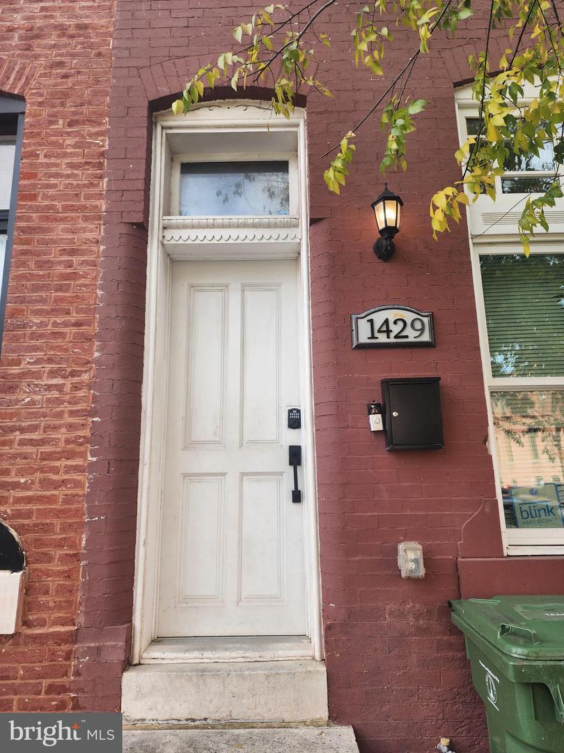 1429 E Federal St Property Photo 1