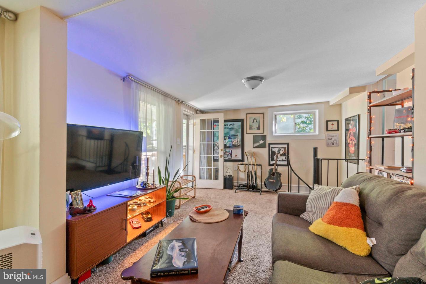 5009 Roland Ave Property Photo 20