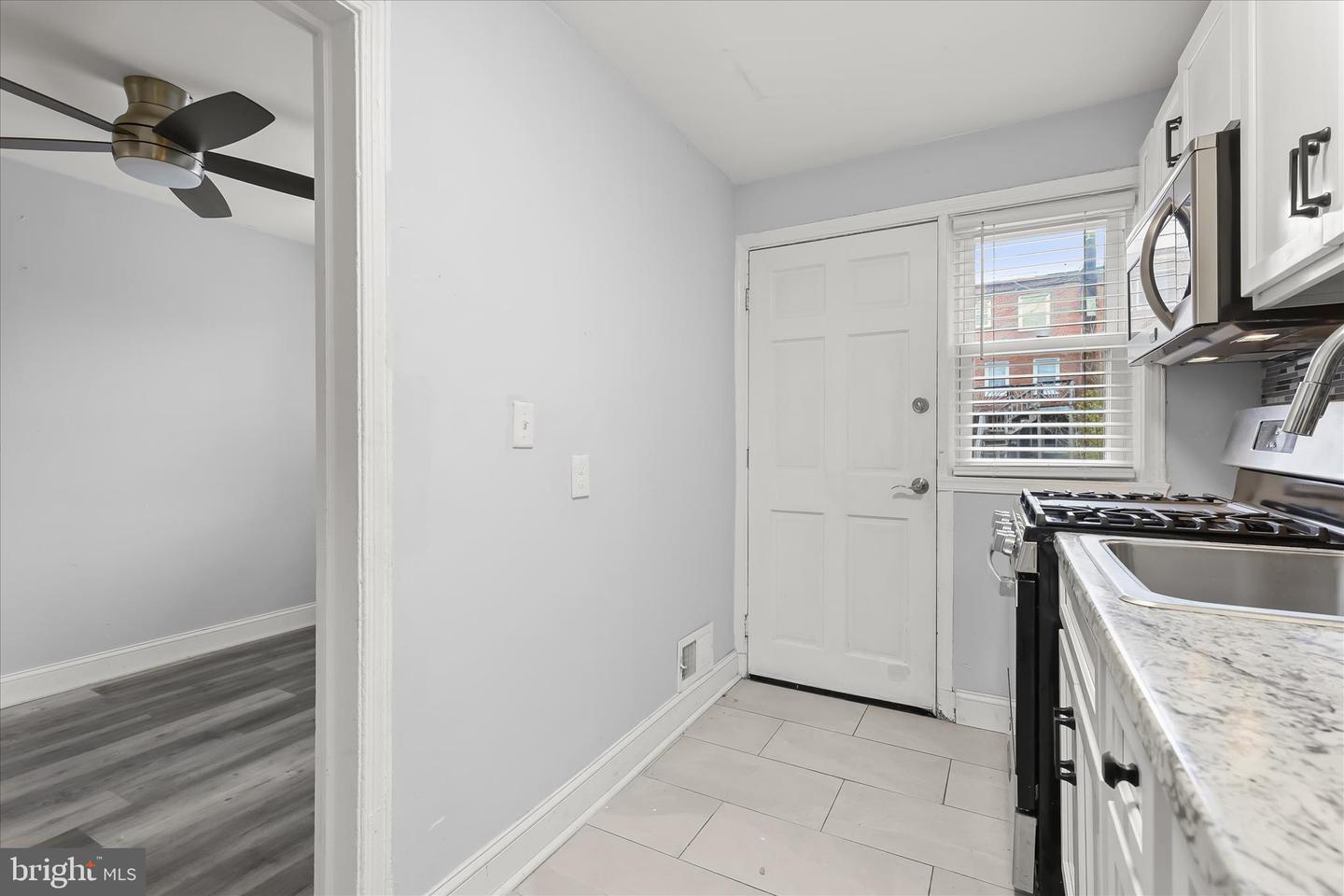4352 Eldone Rd Property Photo 11