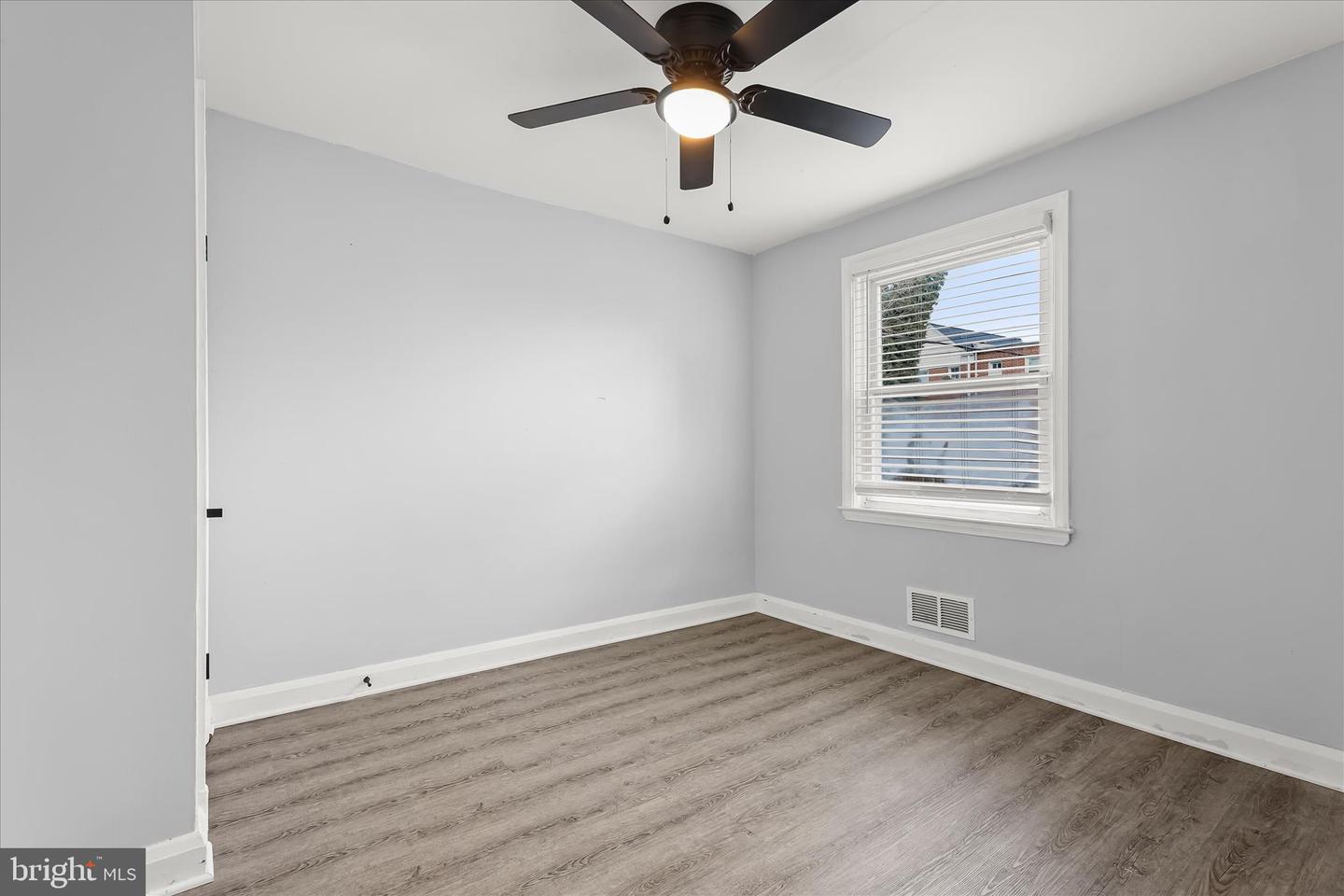 4352 Eldone Rd Property Photo 15