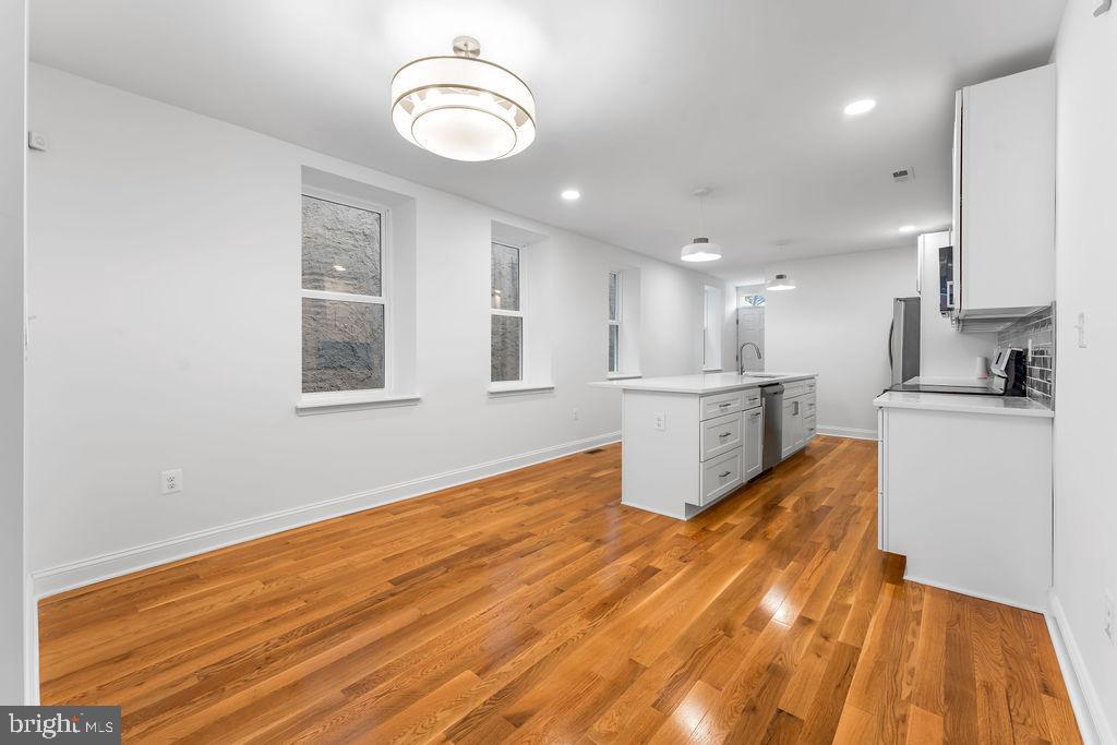 41 S Fulton Ave Property Photo 8