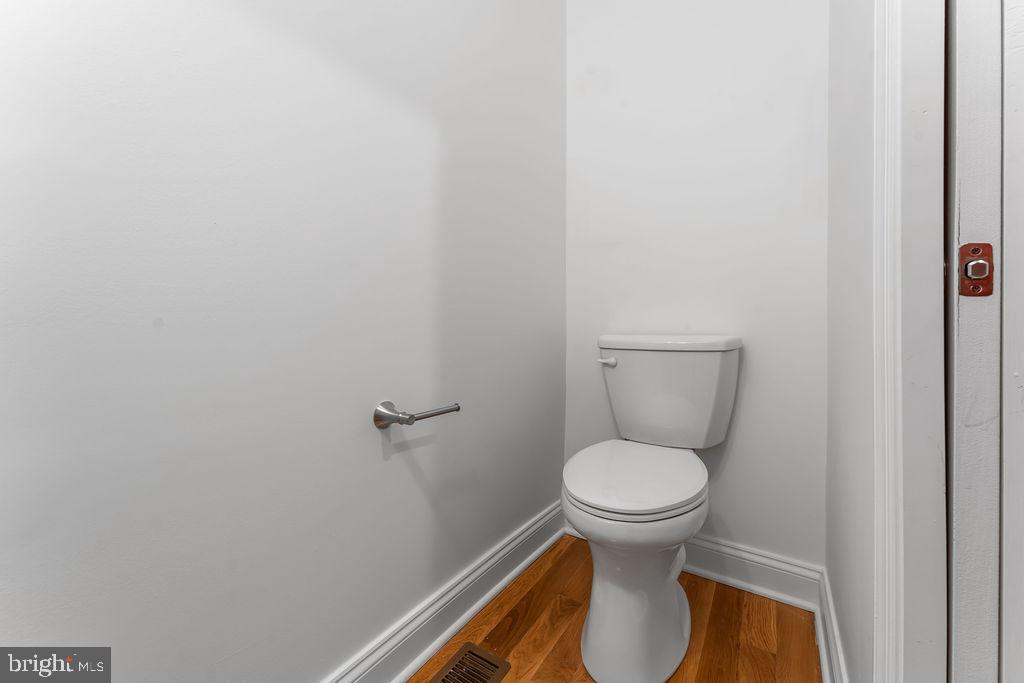 41 S Fulton Ave Property Photo 17