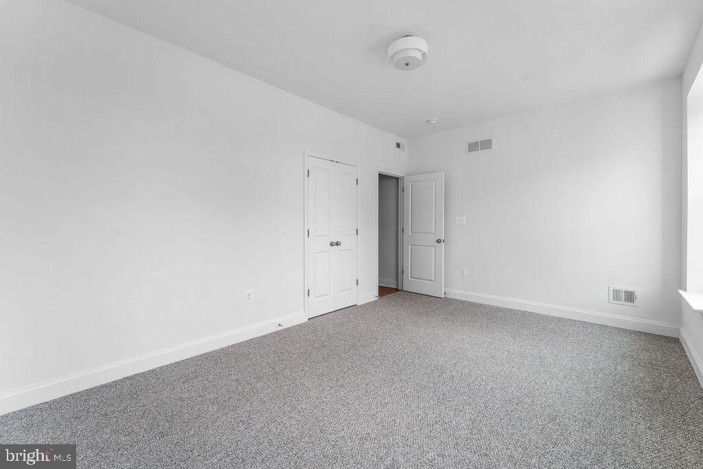 41 S Fulton Ave Property Photo 19