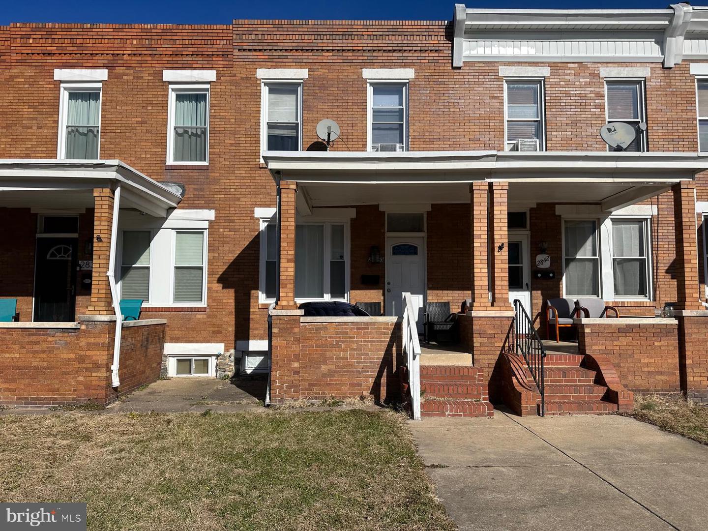 2840 Lake Ave Property Photo 1