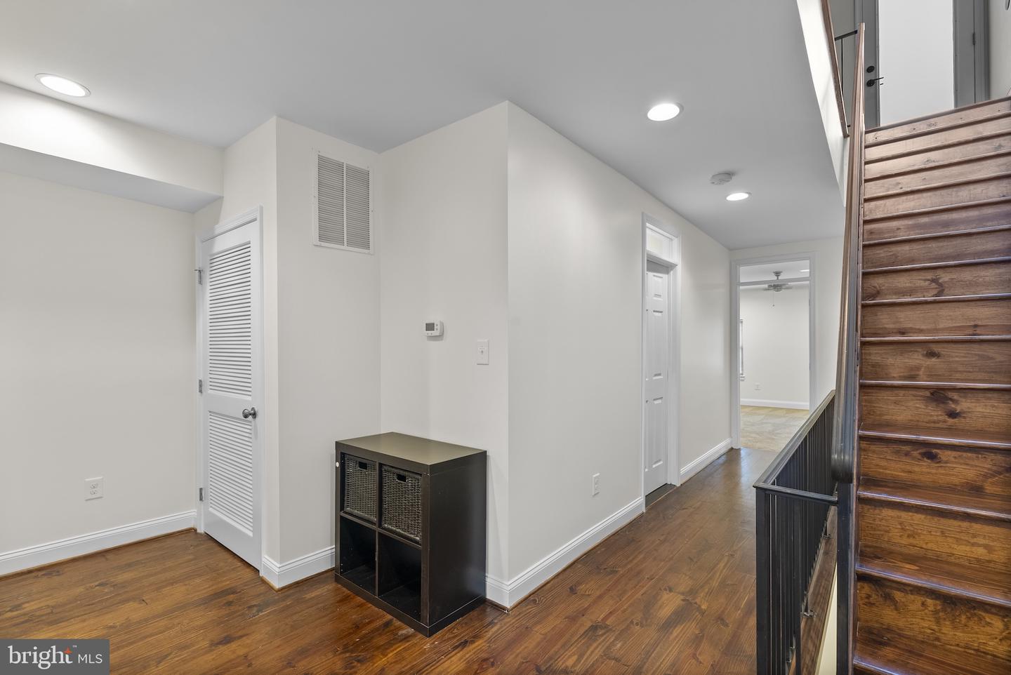 402 E Fort Ave #b Property Photo 12