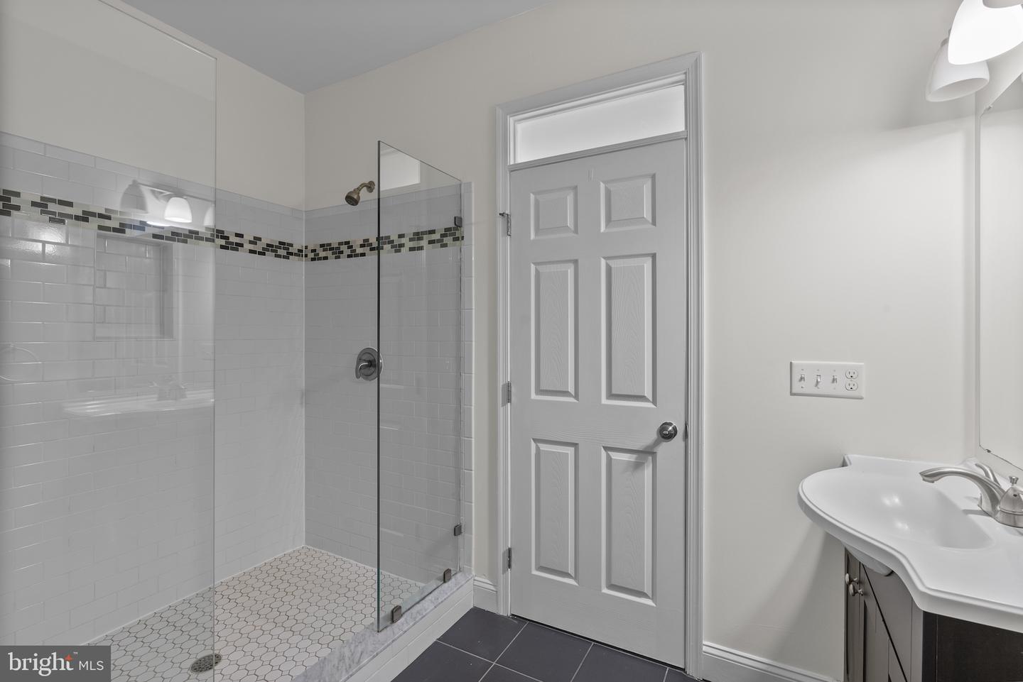 402 E Fort Ave #b Property Photo 17