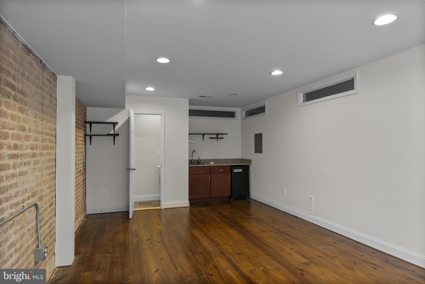 402 E Fort Ave #b Property Photo 25