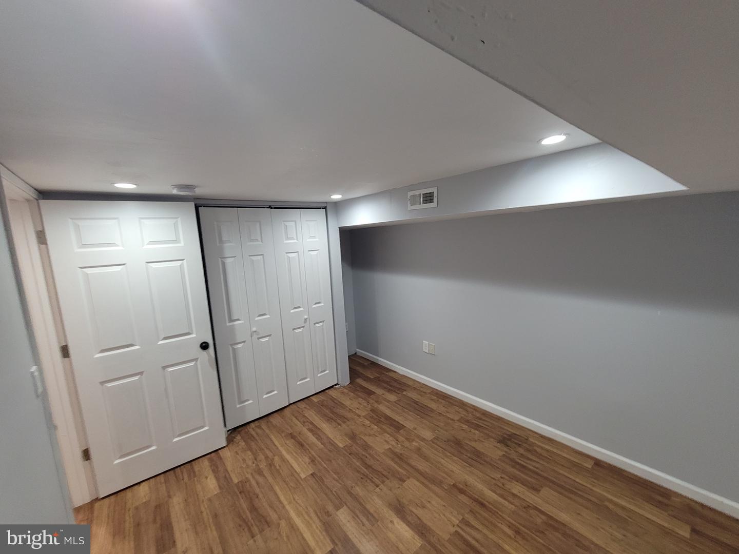 2635 N Calvert St Property Photo 19