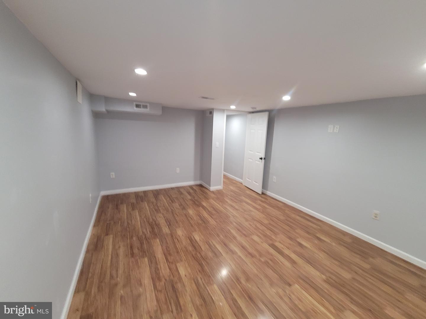 2635 N Calvert St Property Photo 22