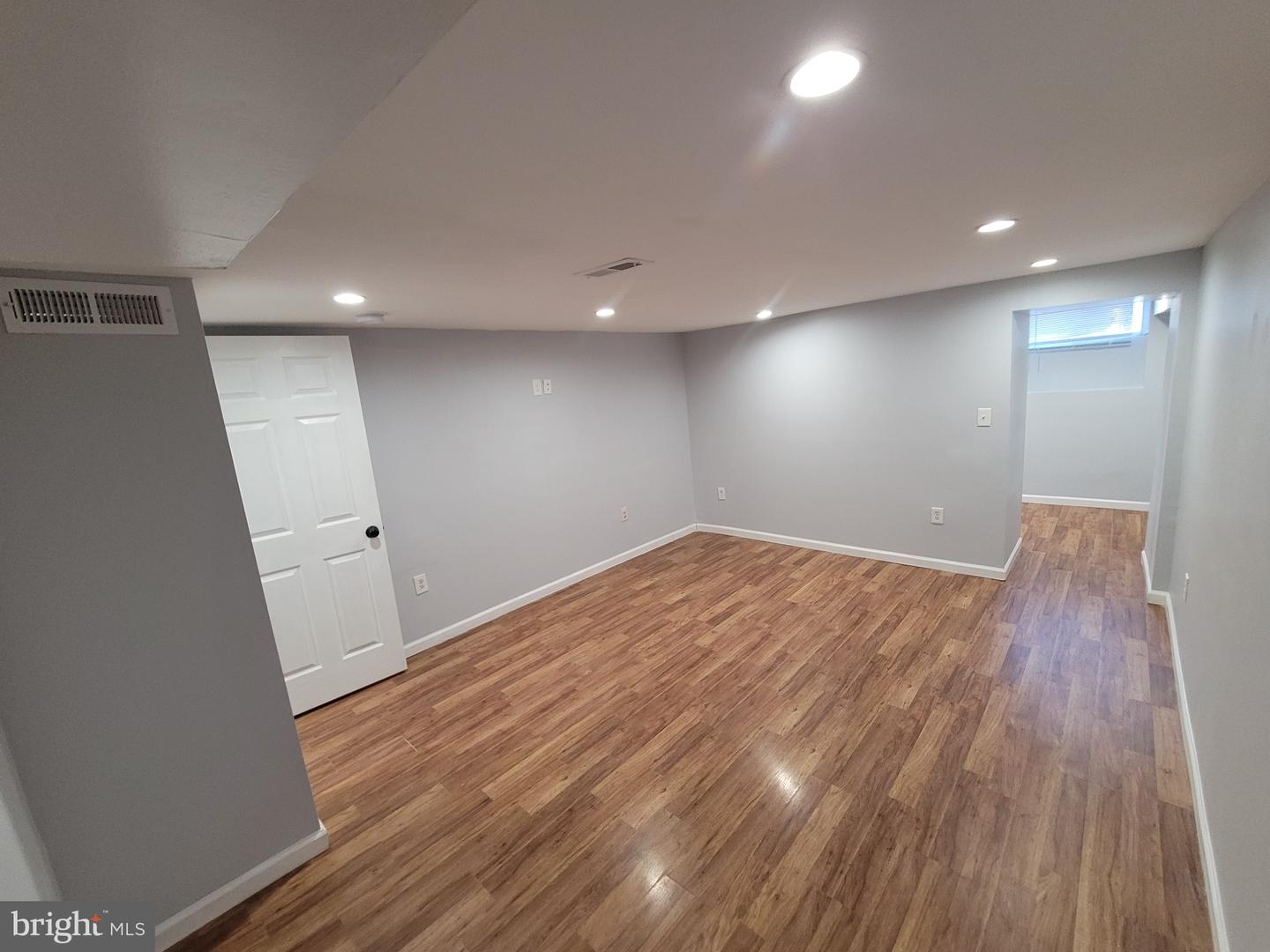 2635 N Calvert St Property Photo 23